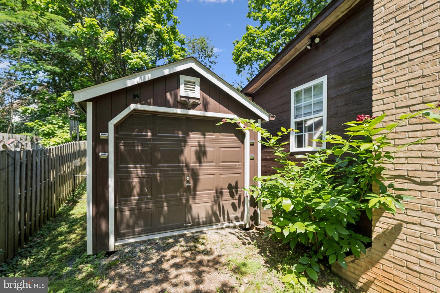 20 S JAMES ST, HAMILTON, Virginia 20158, 4 Bedrooms Bedrooms, ,3 BathroomsBathrooms,Residential,For sale,20 S JAMES ST,VALO2099244 MLS # VALO2099244