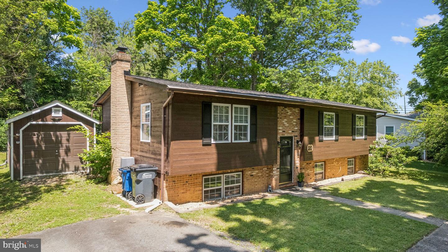 20 S JAMES ST, HAMILTON, Virginia 20158, 4 Bedrooms Bedrooms, ,3 BathroomsBathrooms,Residential,For sale,20 S JAMES ST,VALO2099244 MLS # VALO2099244