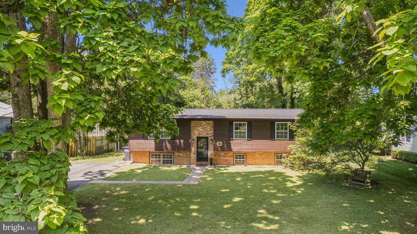 20 S JAMES ST, HAMILTON, Virginia 20158, 4 Bedrooms Bedrooms, ,3 BathroomsBathrooms,Residential,For sale,20 S JAMES ST,VALO2099244 MLS # VALO2099244