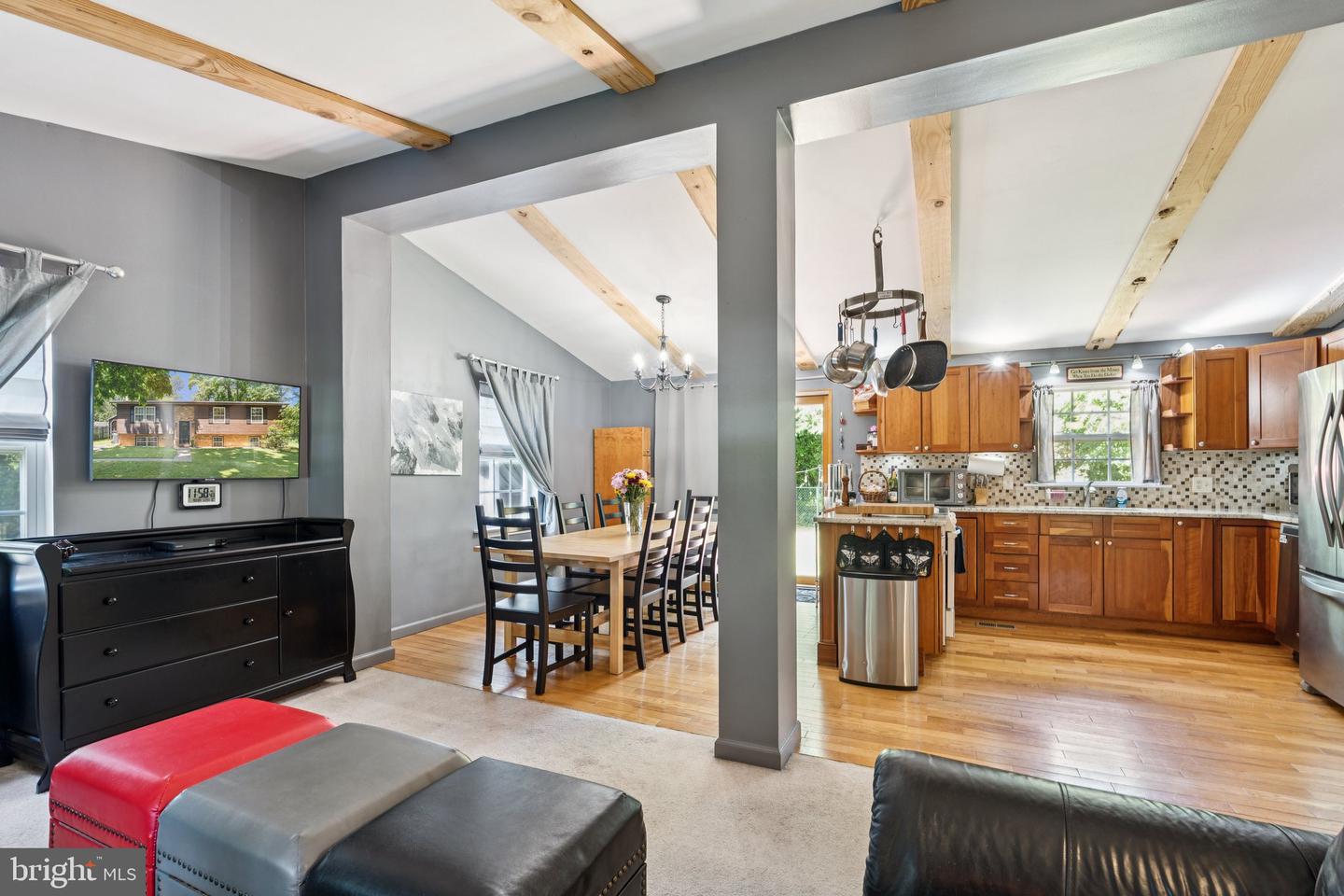 20 S JAMES ST, HAMILTON, Virginia 20158, 4 Bedrooms Bedrooms, ,3 BathroomsBathrooms,Residential,For sale,20 S JAMES ST,VALO2099244 MLS # VALO2099244