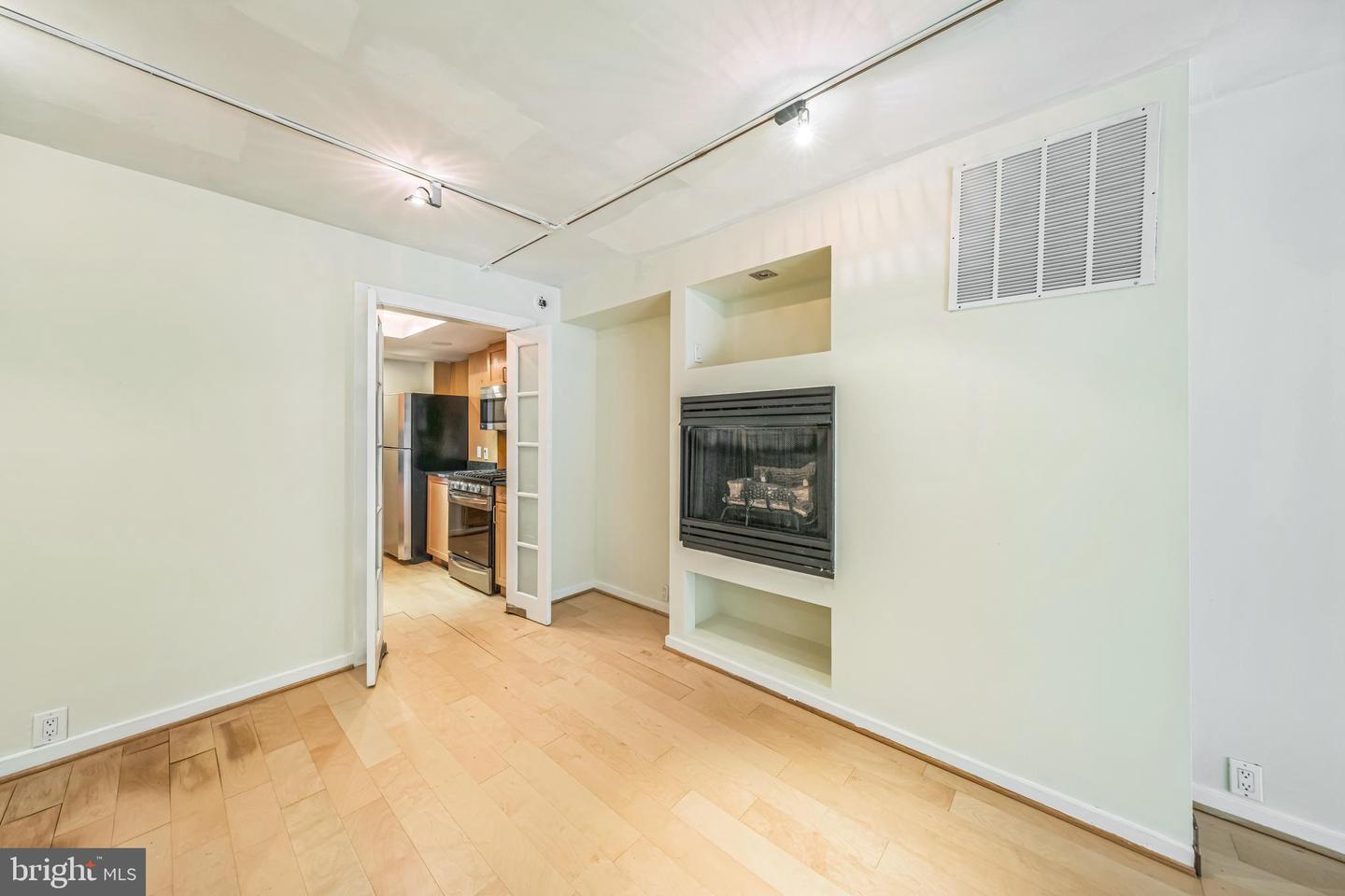 1520 16TH ST NW #101, WASHINGTON, District Of Columbia 20036, ,1 BathroomBathrooms,Residential,For sale,1520 16TH ST NW #101,DCDC2205104 MLS # DCDC2205104
