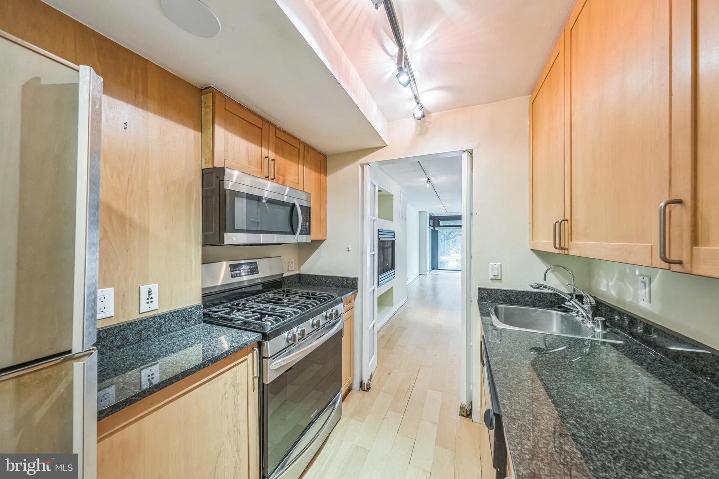 1520 16TH ST NW #101, WASHINGTON, District Of Columbia 20036, ,1 BathroomBathrooms,Residential,For sale,1520 16TH ST NW #101,DCDC2205104 MLS # DCDC2205104
