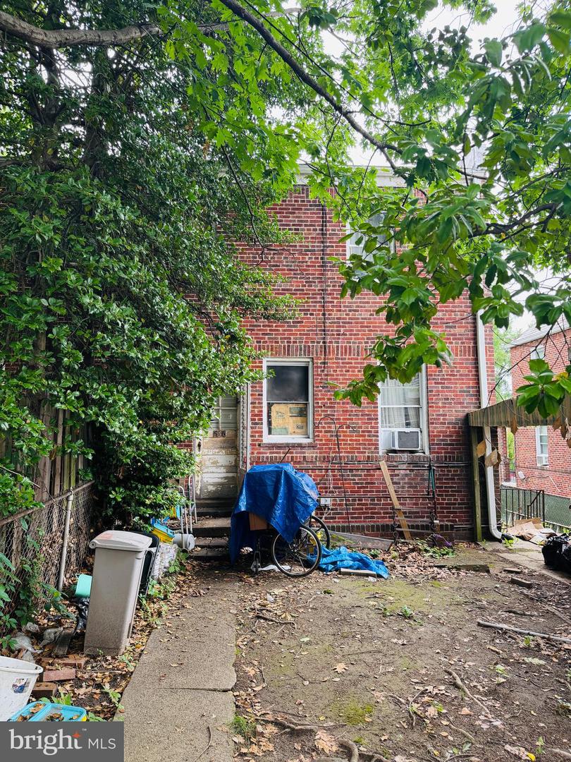 536 ONEIDA PL NW, WASHINGTON, District Of Columbia 20011, 3 Bedrooms Bedrooms, ,2 BathroomsBathrooms,Residential,For sale,536 ONEIDA PL NW,DCDC2205242 MLS # DCDC2205242
