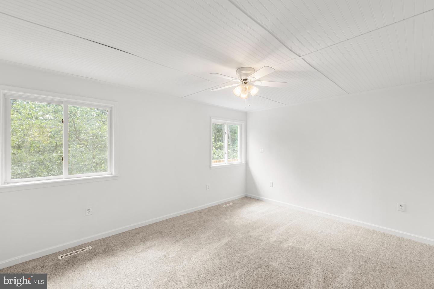 230 BLUE BELL LN, STRASBURG, Virginia 22657, 3 Bedrooms Bedrooms, ,2 BathroomsBathrooms,Residential,For sale,230 BLUE BELL LN,VASH2011694 MLS # VASH2011694