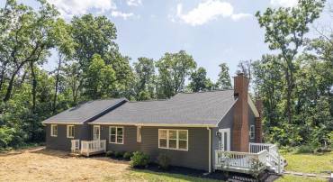 230 BLUE BELL LN, STRASBURG, Virginia 22657, 3 Bedrooms Bedrooms, ,2 BathroomsBathrooms,Residential,For sale,230 BLUE BELL LN,VASH2011694 MLS # VASH2011694