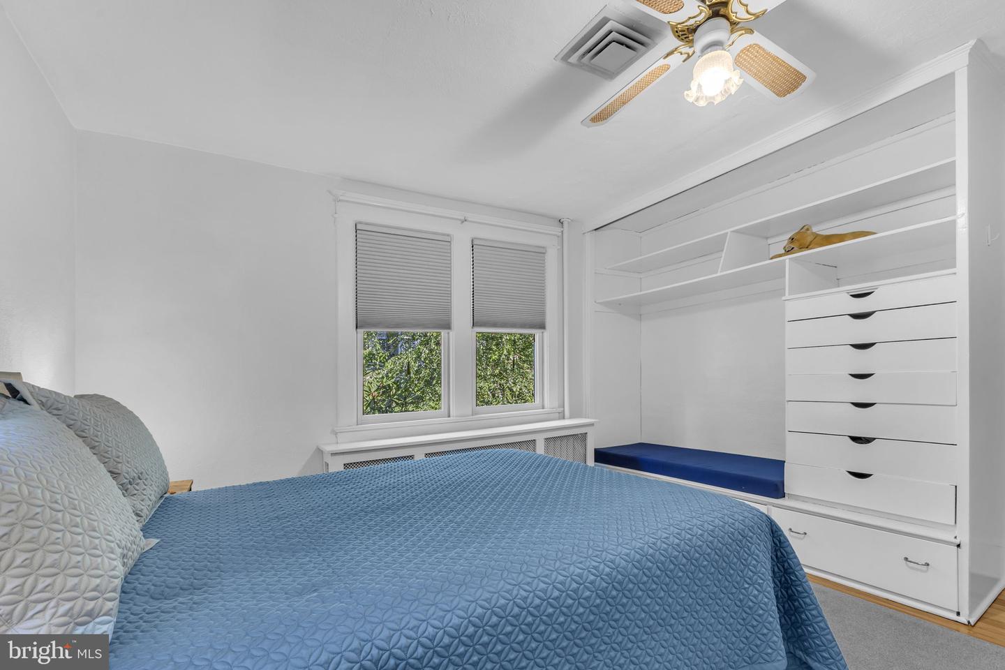 2234 N VERMONT ST, ARLINGTON, Virginia 22207, 3 Bedrooms Bedrooms, ,2 BathroomsBathrooms,Residential,For sale,2234 N VERMONT ST,VAAR2059108 MLS # VAAR2059108