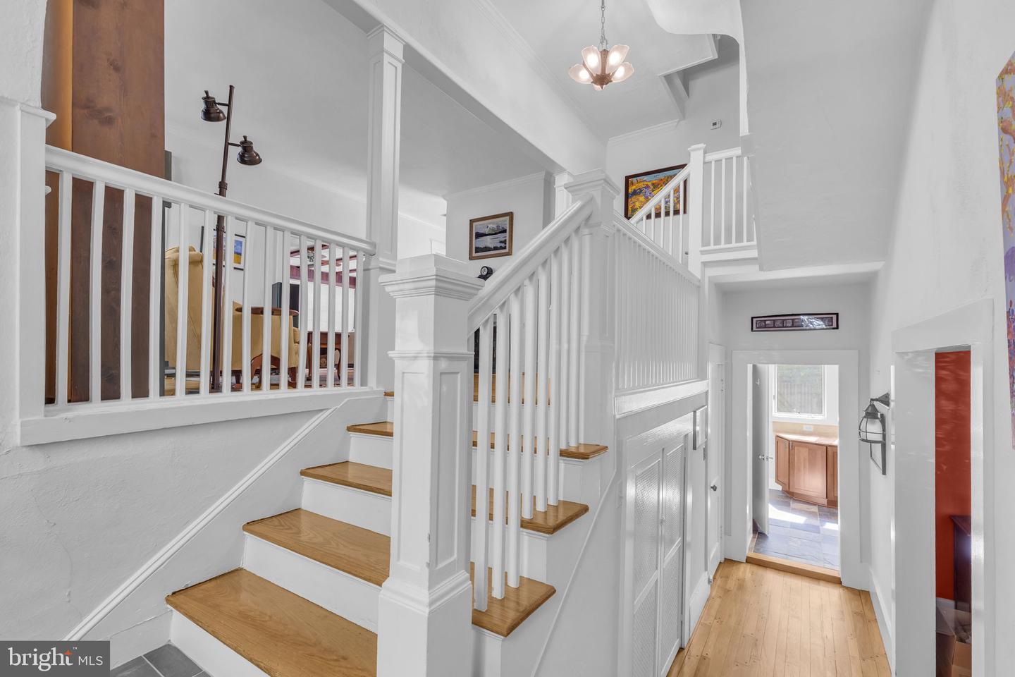 2234 N VERMONT ST, ARLINGTON, Virginia 22207, 3 Bedrooms Bedrooms, ,2 BathroomsBathrooms,Residential,For sale,2234 N VERMONT ST,VAAR2059108 MLS # VAAR2059108