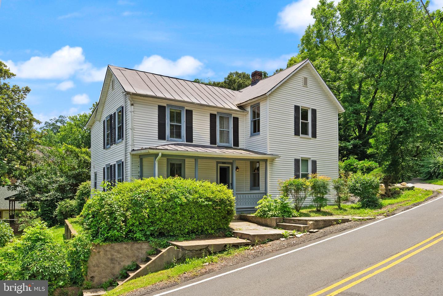 305 UNION ST, OCCOQUAN, Virginia 22125, 4 Bedrooms Bedrooms, ,3 BathroomsBathrooms,Residential,For sale,305 UNION ST,VAPW2096924 MLS # VAPW2096924