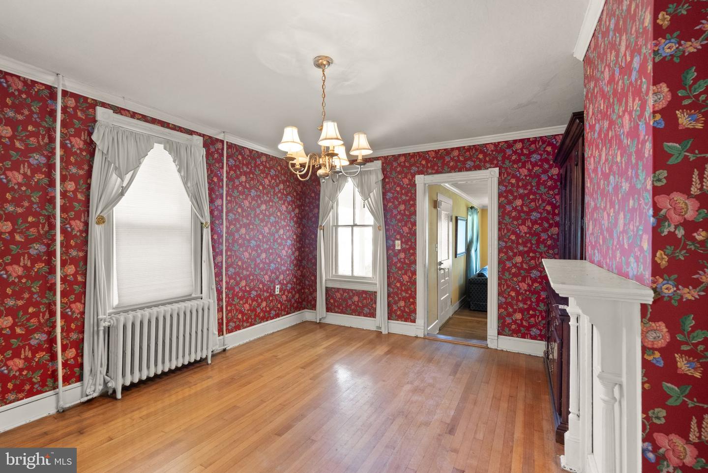 305 UNION ST, OCCOQUAN, Virginia 22125, 4 Bedrooms Bedrooms, ,3 BathroomsBathrooms,Residential,For sale,305 UNION ST,VAPW2096924 MLS # VAPW2096924