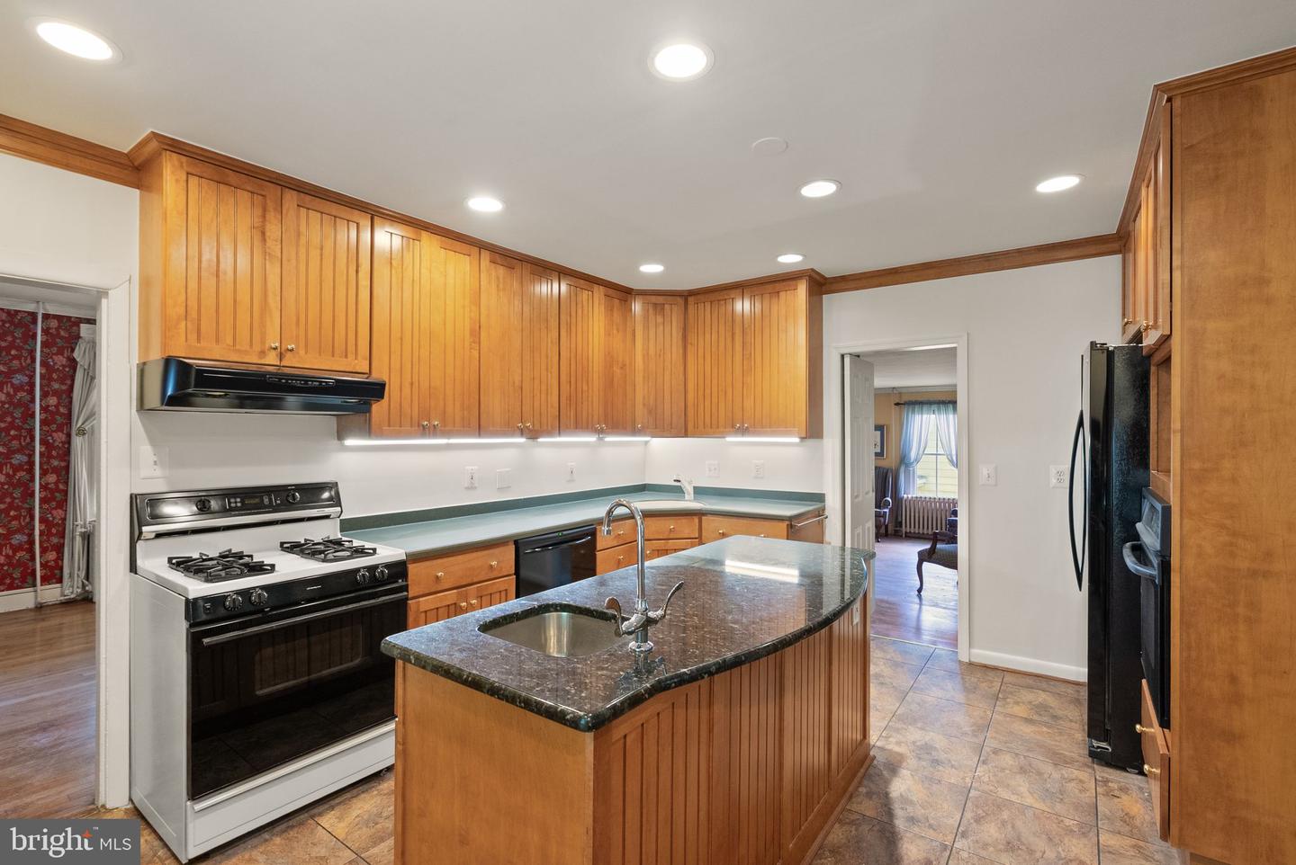 305 UNION ST, OCCOQUAN, Virginia 22125, 4 Bedrooms Bedrooms, ,3 BathroomsBathrooms,Residential,For sale,305 UNION ST,VAPW2096924 MLS # VAPW2096924