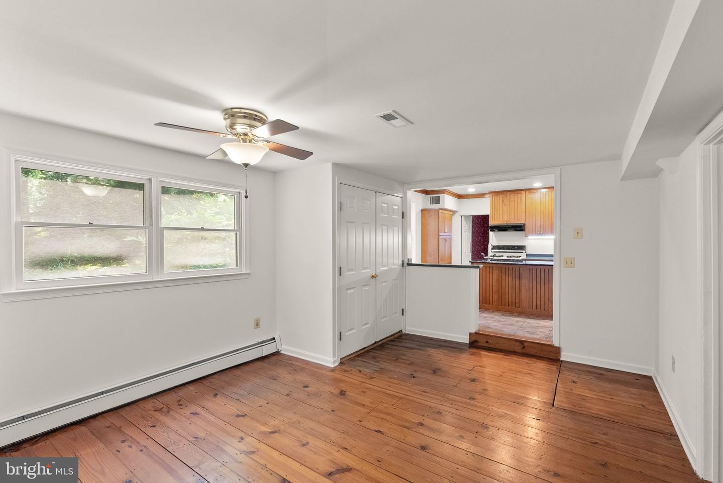 305 UNION ST, OCCOQUAN, Virginia 22125, 4 Bedrooms Bedrooms, ,3 BathroomsBathrooms,Residential,For sale,305 UNION ST,VAPW2096924 MLS # VAPW2096924