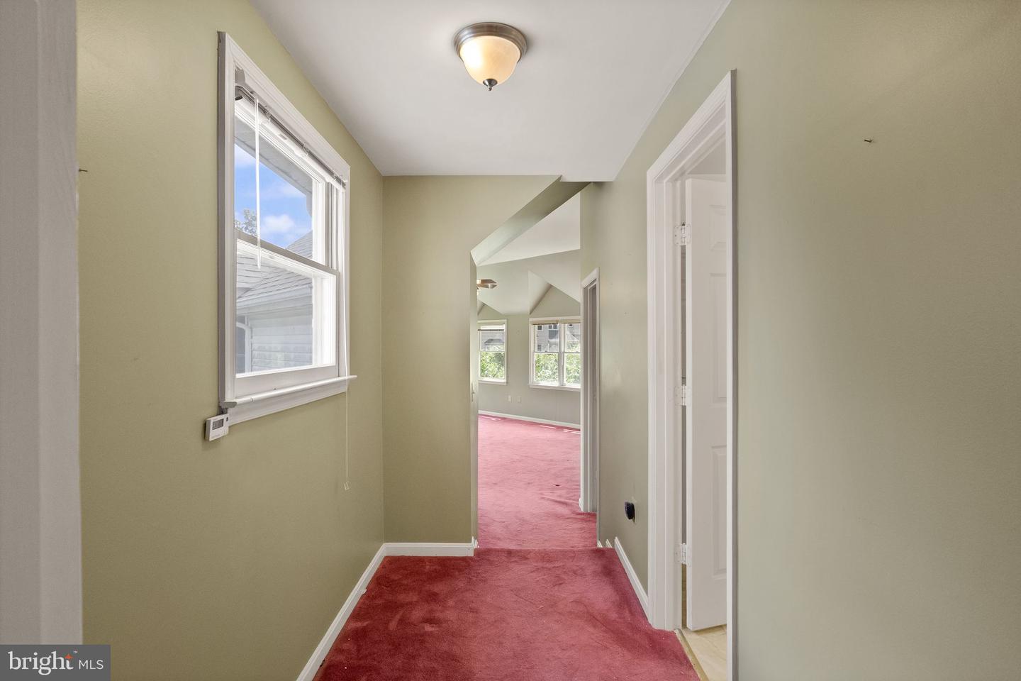 305 UNION ST, OCCOQUAN, Virginia 22125, 4 Bedrooms Bedrooms, ,3 BathroomsBathrooms,Residential,For sale,305 UNION ST,VAPW2096924 MLS # VAPW2096924