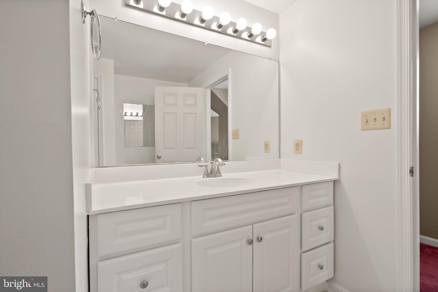 305 UNION ST, OCCOQUAN, Virginia 22125, 4 Bedrooms Bedrooms, ,3 BathroomsBathrooms,Residential,For sale,305 UNION ST,VAPW2096924 MLS # VAPW2096924