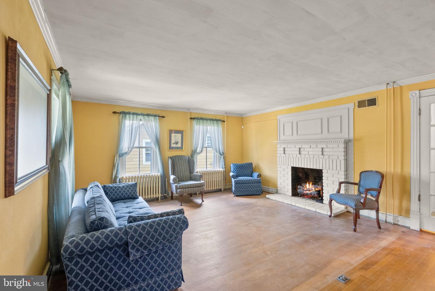 305 UNION ST, OCCOQUAN, Virginia 22125, 4 Bedrooms Bedrooms, ,3 BathroomsBathrooms,Residential,For sale,305 UNION ST,VAPW2096924 MLS # VAPW2096924