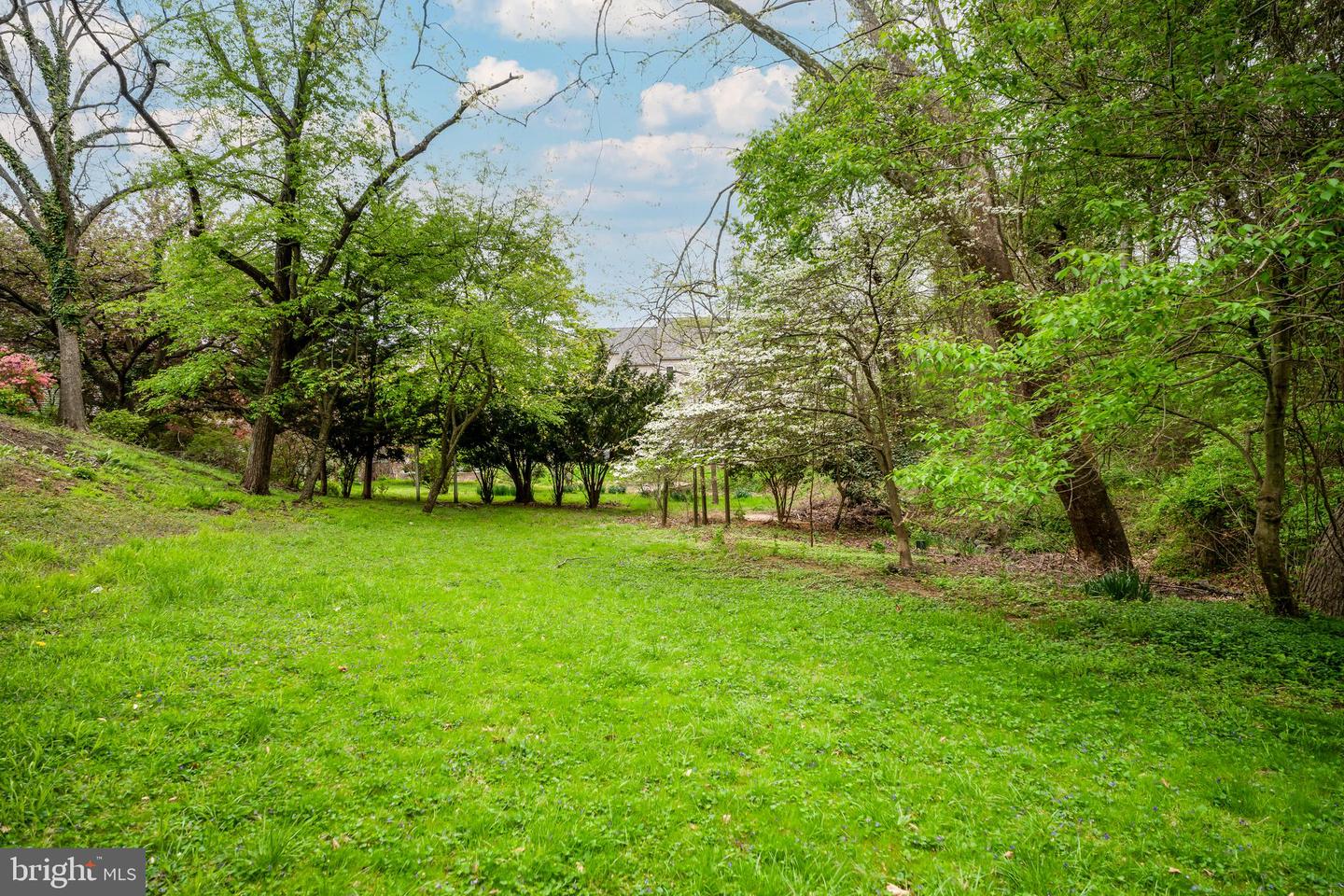 305 UNION ST, OCCOQUAN, Virginia 22125, 4 Bedrooms Bedrooms, ,3 BathroomsBathrooms,Residential,For sale,305 UNION ST,VAPW2096924 MLS # VAPW2096924