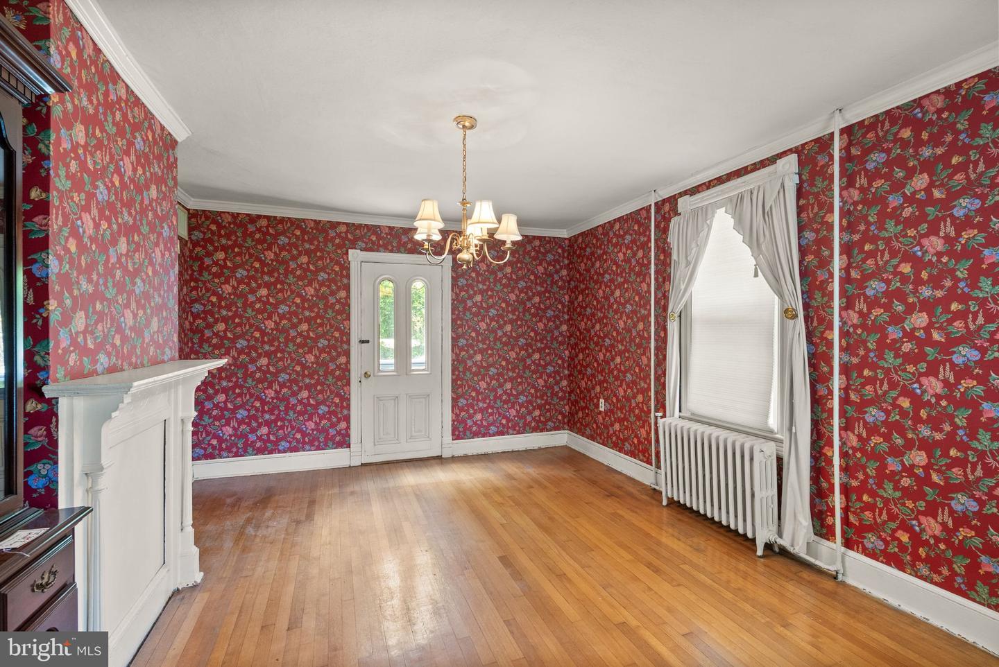 305 UNION ST, OCCOQUAN, Virginia 22125, 4 Bedrooms Bedrooms, ,3 BathroomsBathrooms,Residential,For sale,305 UNION ST,VAPW2096924 MLS # VAPW2096924