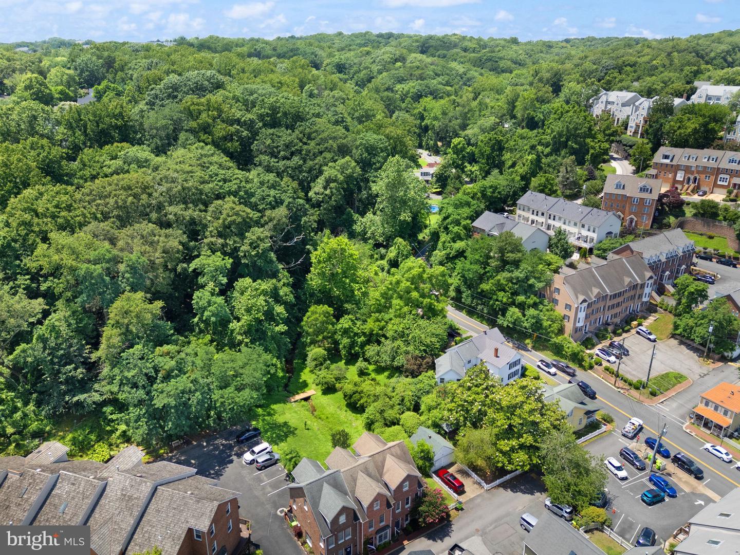 305 UNION ST, OCCOQUAN, Virginia 22125, 4 Bedrooms Bedrooms, ,3 BathroomsBathrooms,Residential,For sale,305 UNION ST,VAPW2096924 MLS # VAPW2096924