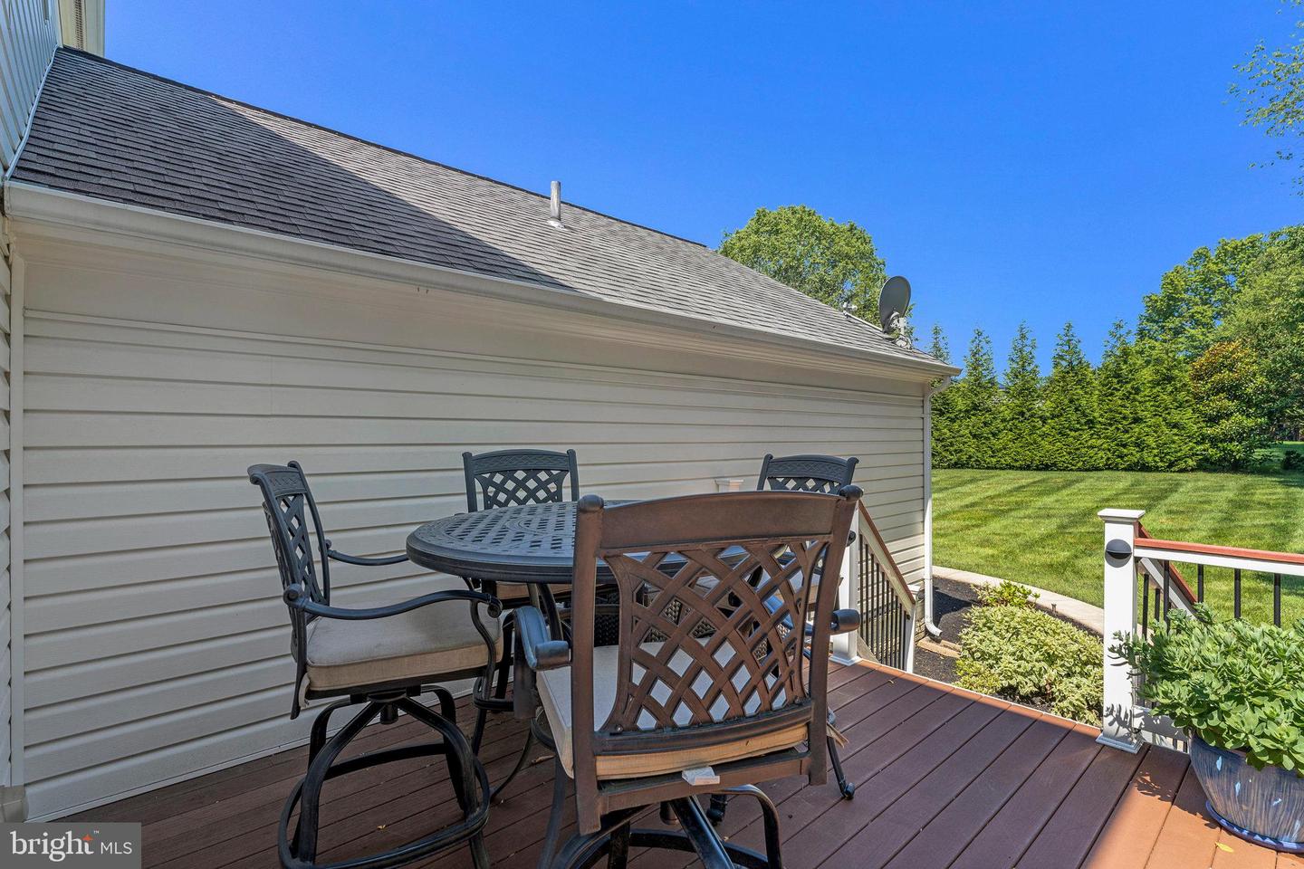 2707 EAST RIDGE CT, OAKTON, Virginia 22124, 5 Bedrooms Bedrooms, ,3 BathroomsBathrooms,Residential,For sale,2707 EAST RIDGE CT,VAFX2247232 MLS # VAFX2247232