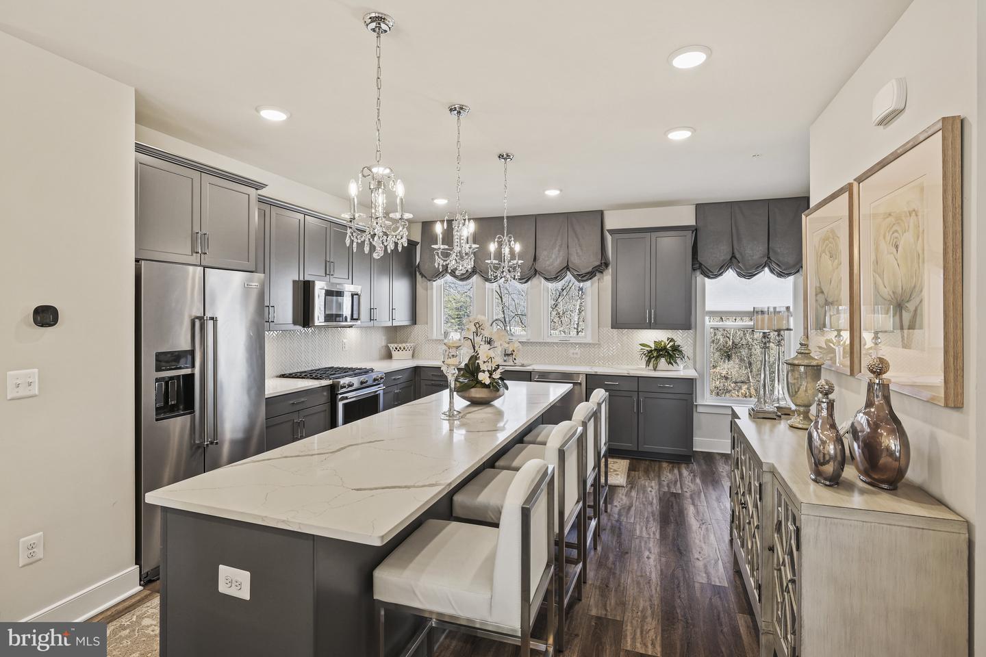 12778 SUNRISE VALLEY DR, RESTON, Virginia 20191, 4 Bedrooms Bedrooms, ,4 BathroomsBathrooms,Residential,For sale,12778 SUNRISE VALLEY DR,VAFX2247346 MLS # VAFX2247346