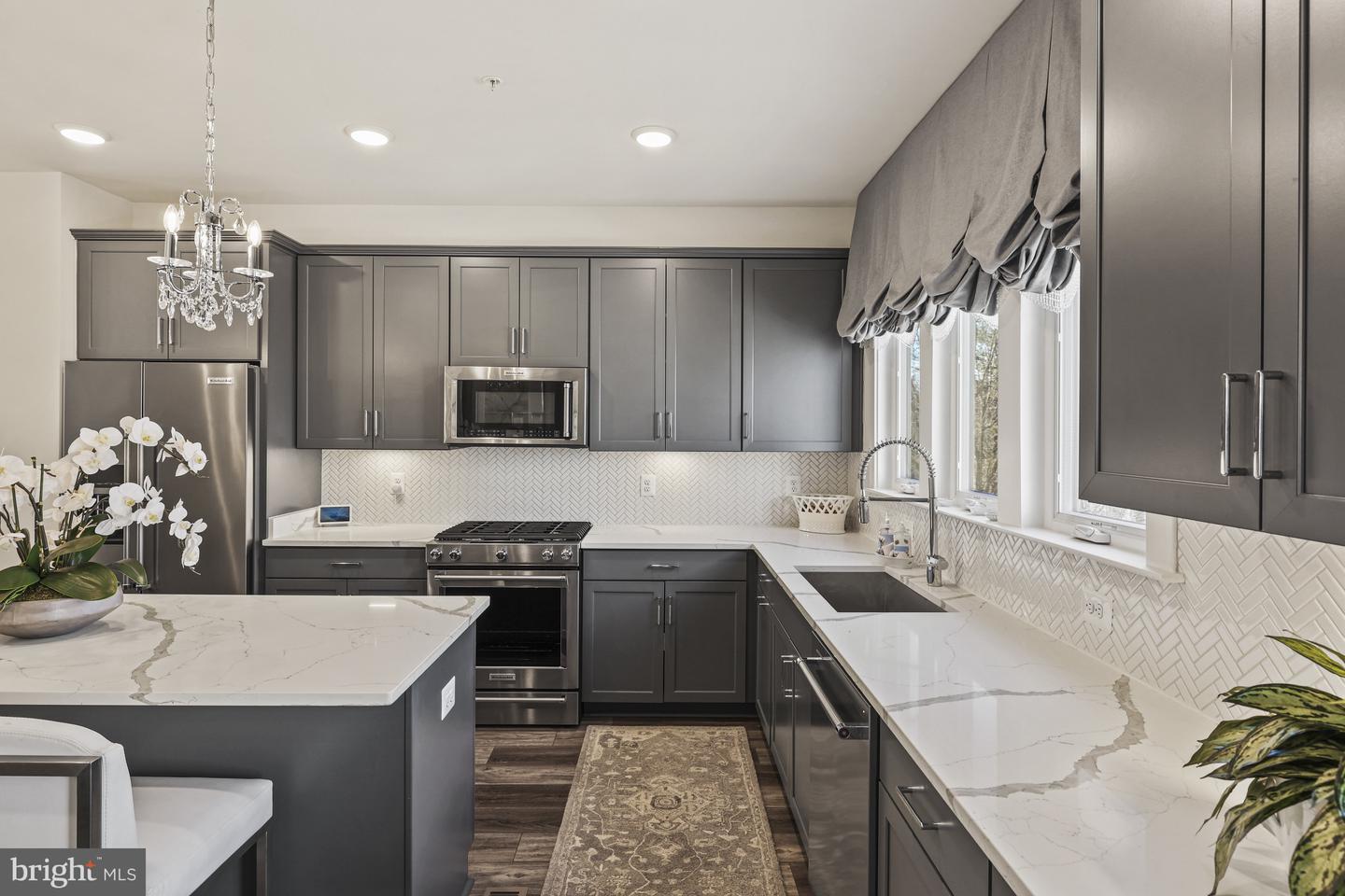 12778 SUNRISE VALLEY DR, RESTON, Virginia 20191, 4 Bedrooms Bedrooms, ,4 BathroomsBathrooms,Residential,For sale,12778 SUNRISE VALLEY DR,VAFX2247346 MLS # VAFX2247346