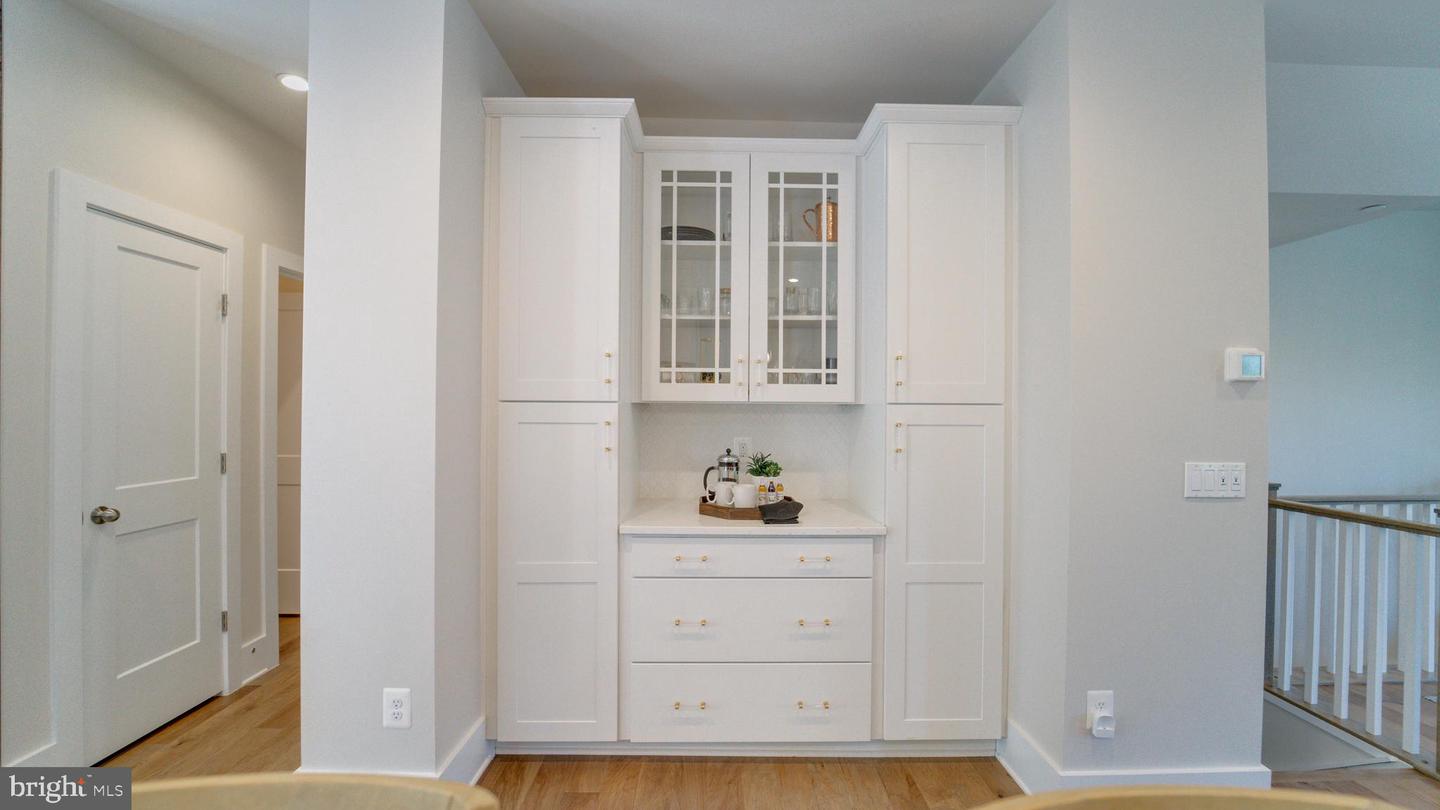 43069 PONY TRUCK TER, ASHBURN, Virginia 20147, 3 Bedrooms Bedrooms, ,2 BathroomsBathrooms,Residential,For sale,43069 PONY TRUCK TER,VALO2099580 MLS # VALO2099580