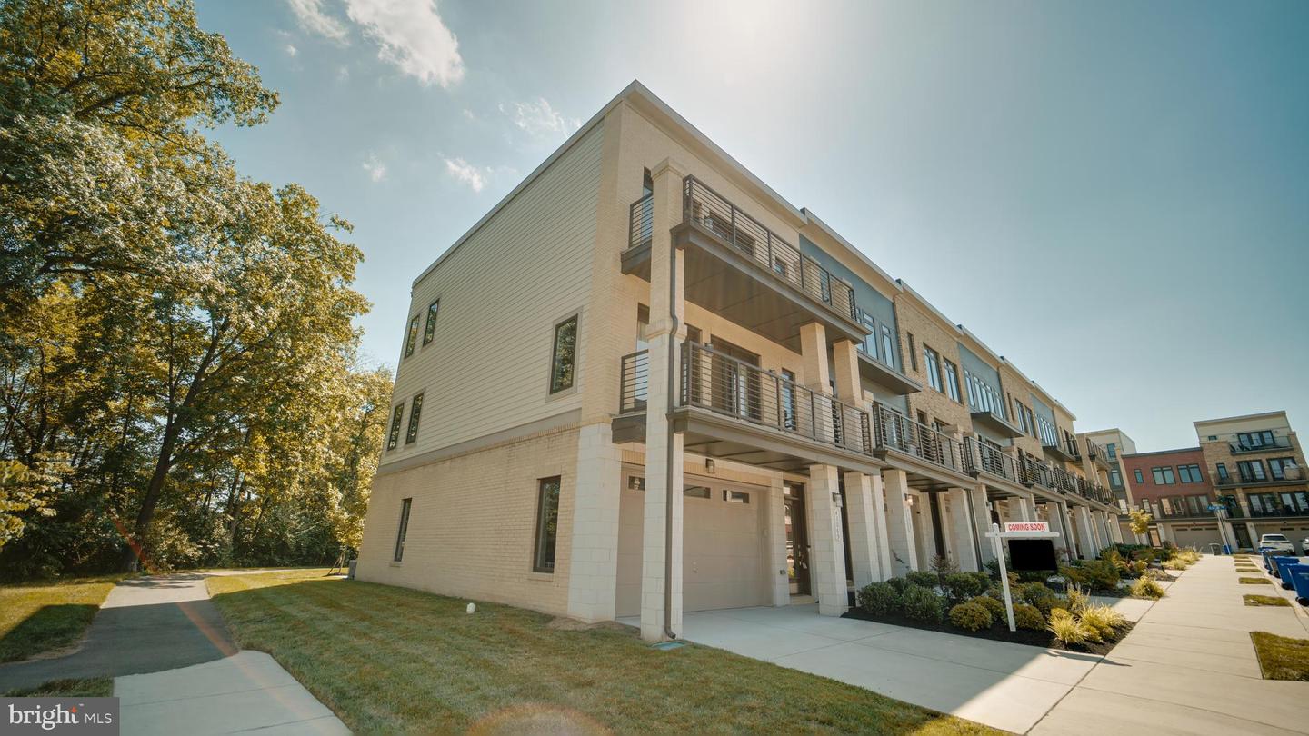 43069 PONY TRUCK TER, ASHBURN, Virginia 20147, 3 Bedrooms Bedrooms, ,2 BathroomsBathrooms,Residential,For sale,43069 PONY TRUCK TER,VALO2099580 MLS # VALO2099580