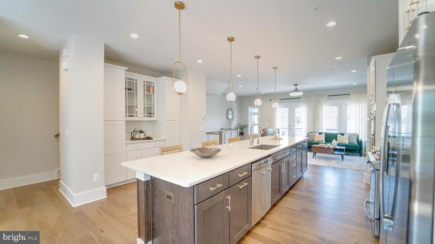 43069 PONY TRUCK TER, ASHBURN, Virginia 20147, 3 Bedrooms Bedrooms, ,2 BathroomsBathrooms,Residential,For sale,43069 PONY TRUCK TER,VALO2099580 MLS # VALO2099580