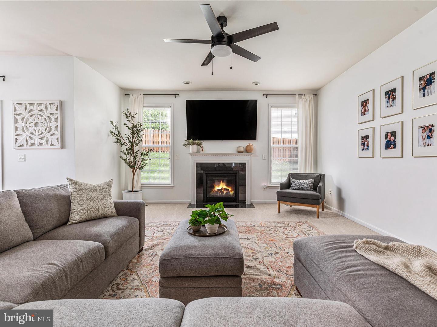 15164 SANTANDER DR, GAINESVILLE, Virginia 20155, 5 Bedrooms Bedrooms, ,4 BathroomsBathrooms,Residential,For sale,15164 SANTANDER DR,VAPW2097080 MLS # VAPW2097080