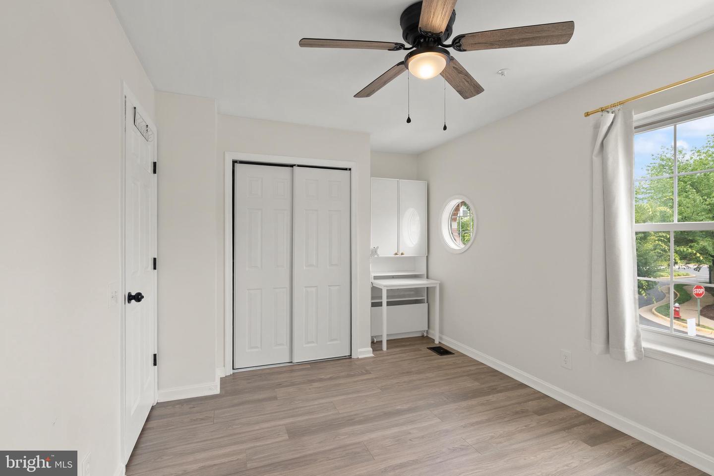 5800 KATELYN MARY PL #5800, ALEXANDRIA, Virginia 22310, 2 Bedrooms Bedrooms, ,2 BathroomsBathrooms,Residential,For sale,5800 KATELYN MARY PL #5800,VAFX2247616 MLS # VAFX2247616