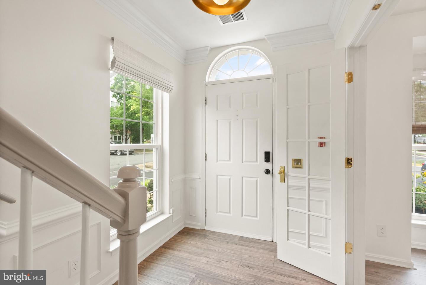 5800 KATELYN MARY PL #5800, ALEXANDRIA, Virginia 22310, 2 Bedrooms Bedrooms, ,2 BathroomsBathrooms,Residential,For sale,5800 KATELYN MARY PL #5800,VAFX2247616 MLS # VAFX2247616