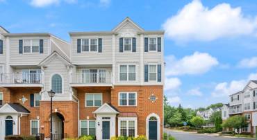 5800 KATELYN MARY PL #5800, ALEXANDRIA, Virginia 22310, 2 Bedrooms Bedrooms, ,2 BathroomsBathrooms,Residential,For sale,5800 KATELYN MARY PL #5800,VAFX2247616 MLS # VAFX2247616