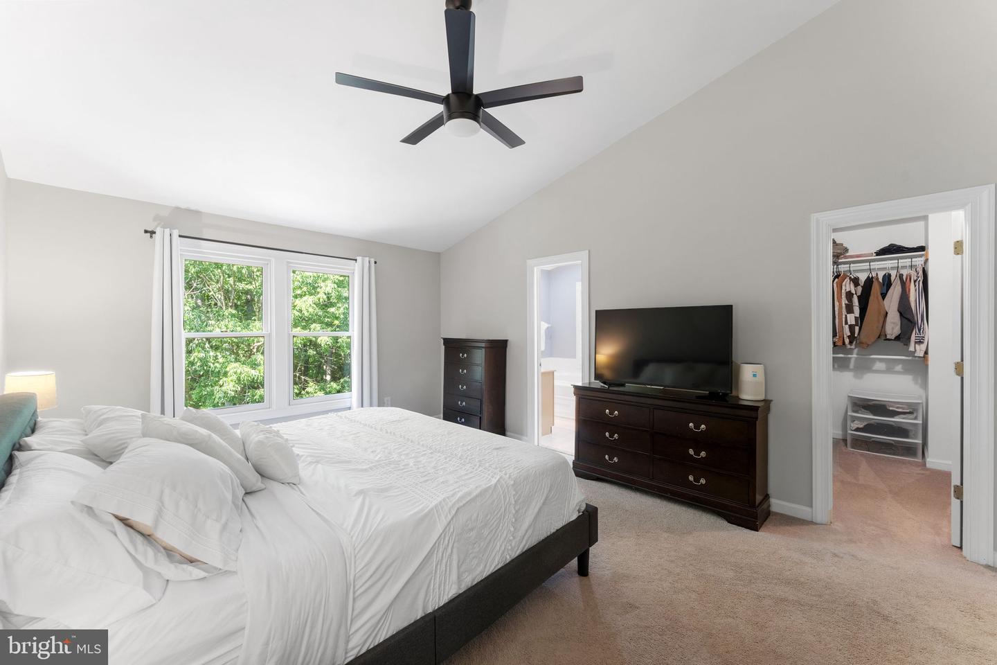 12153 ABBEY GLEN CT, WOODBRIDGE, Virginia 22192, 4 Bedrooms Bedrooms, ,3 BathroomsBathrooms,Residential,For sale,12153 ABBEY GLEN CT,VAPW2097098 MLS # VAPW2097098