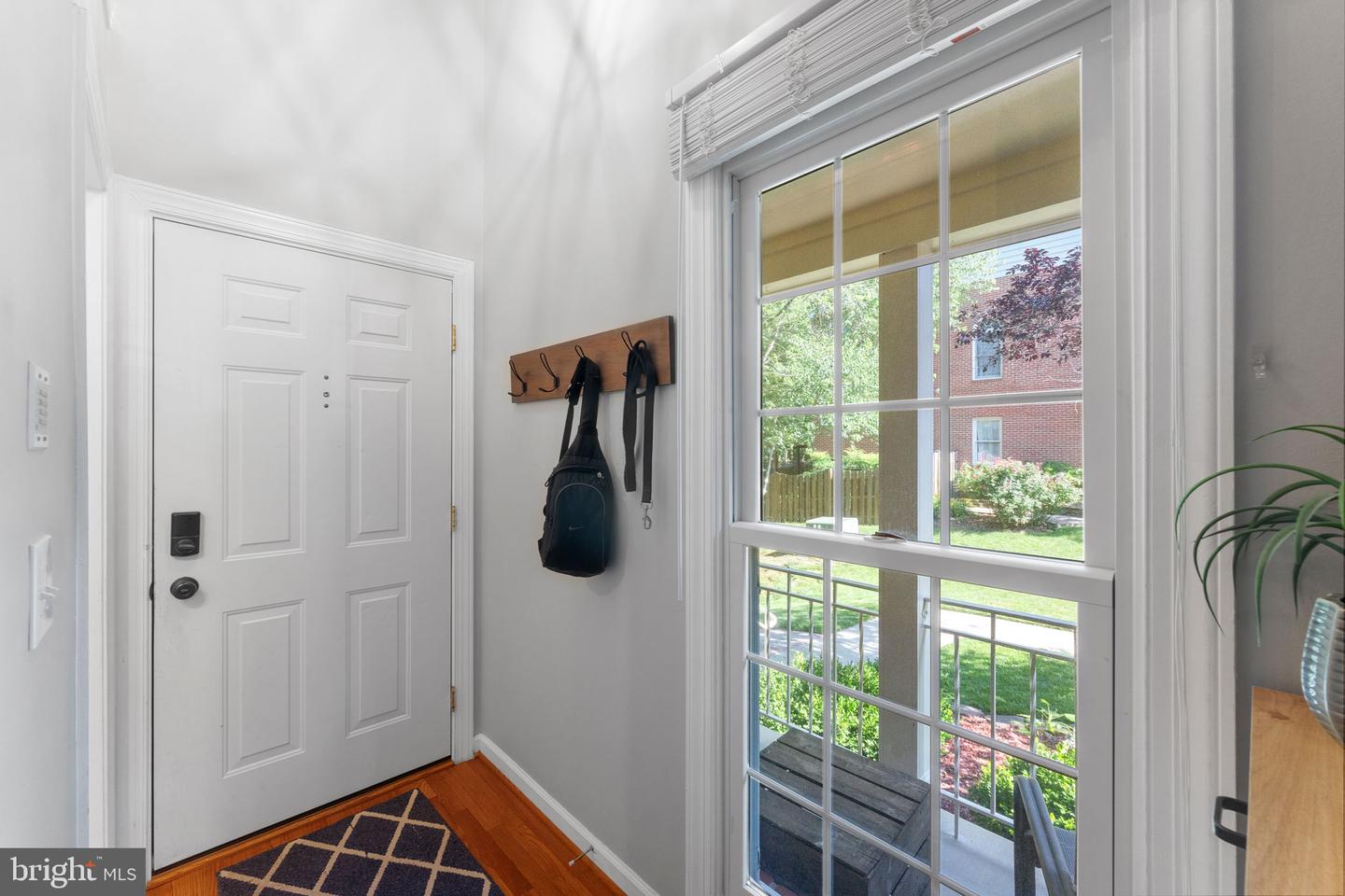 12153 ABBEY GLEN CT, WOODBRIDGE, Virginia 22192, 4 Bedrooms Bedrooms, ,3 BathroomsBathrooms,Residential,For sale,12153 ABBEY GLEN CT,VAPW2097098 MLS # VAPW2097098