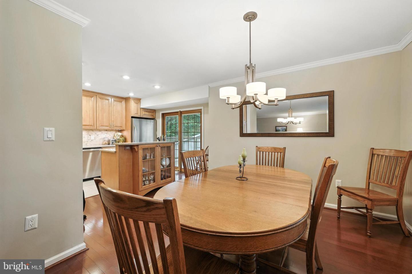 8823 NEWPORT CT, SPRINGFIELD, Virginia 22153, 5 Bedrooms Bedrooms, ,3 BathroomsBathrooms,Residential,For sale,8823 NEWPORT CT,VAFX2247634 MLS # VAFX2247634