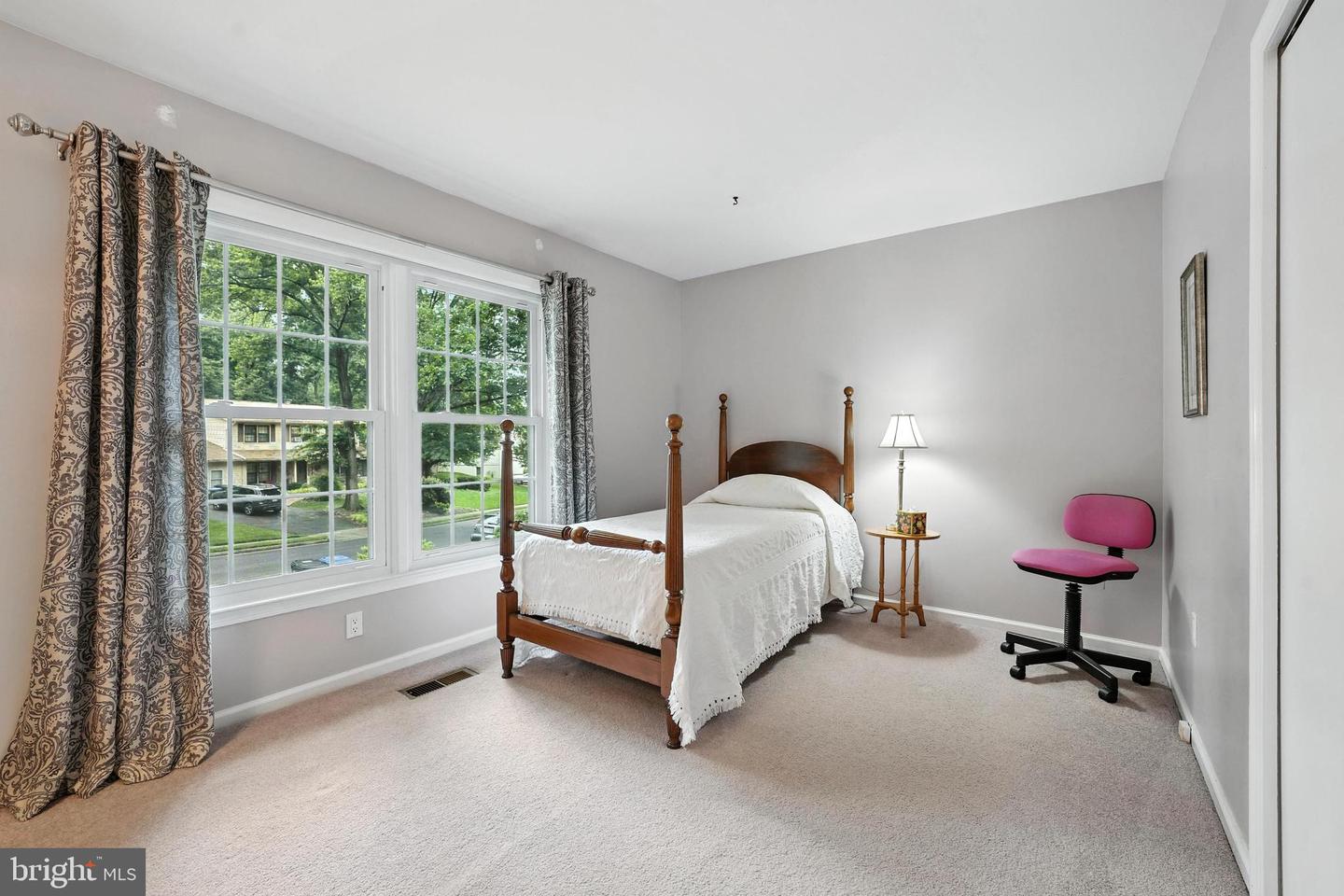 8823 NEWPORT CT, SPRINGFIELD, Virginia 22153, 5 Bedrooms Bedrooms, ,3 BathroomsBathrooms,Residential,For sale,8823 NEWPORT CT,VAFX2247634 MLS # VAFX2247634
