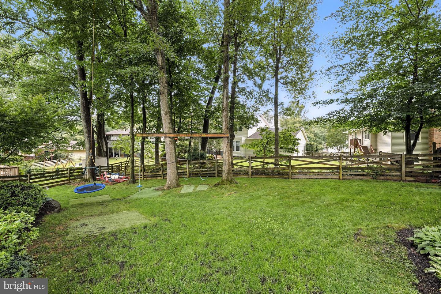 8823 NEWPORT CT, SPRINGFIELD, Virginia 22153, 5 Bedrooms Bedrooms, ,3 BathroomsBathrooms,Residential,For sale,8823 NEWPORT CT,VAFX2247634 MLS # VAFX2247634
