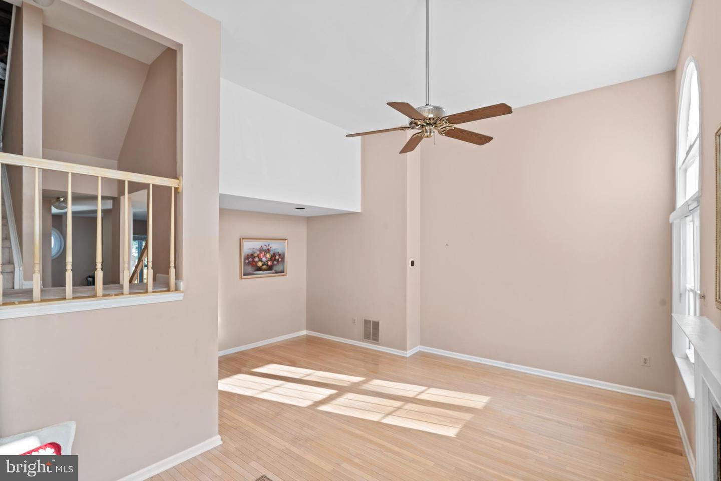 13960 ANTONIA FORD CT, CENTREVILLE, Virginia 20121, 3 Bedrooms Bedrooms, ,3 BathroomsBathrooms,Residential,For sale,13960 ANTONIA FORD CT,VAFX2247668 MLS # VAFX2247668