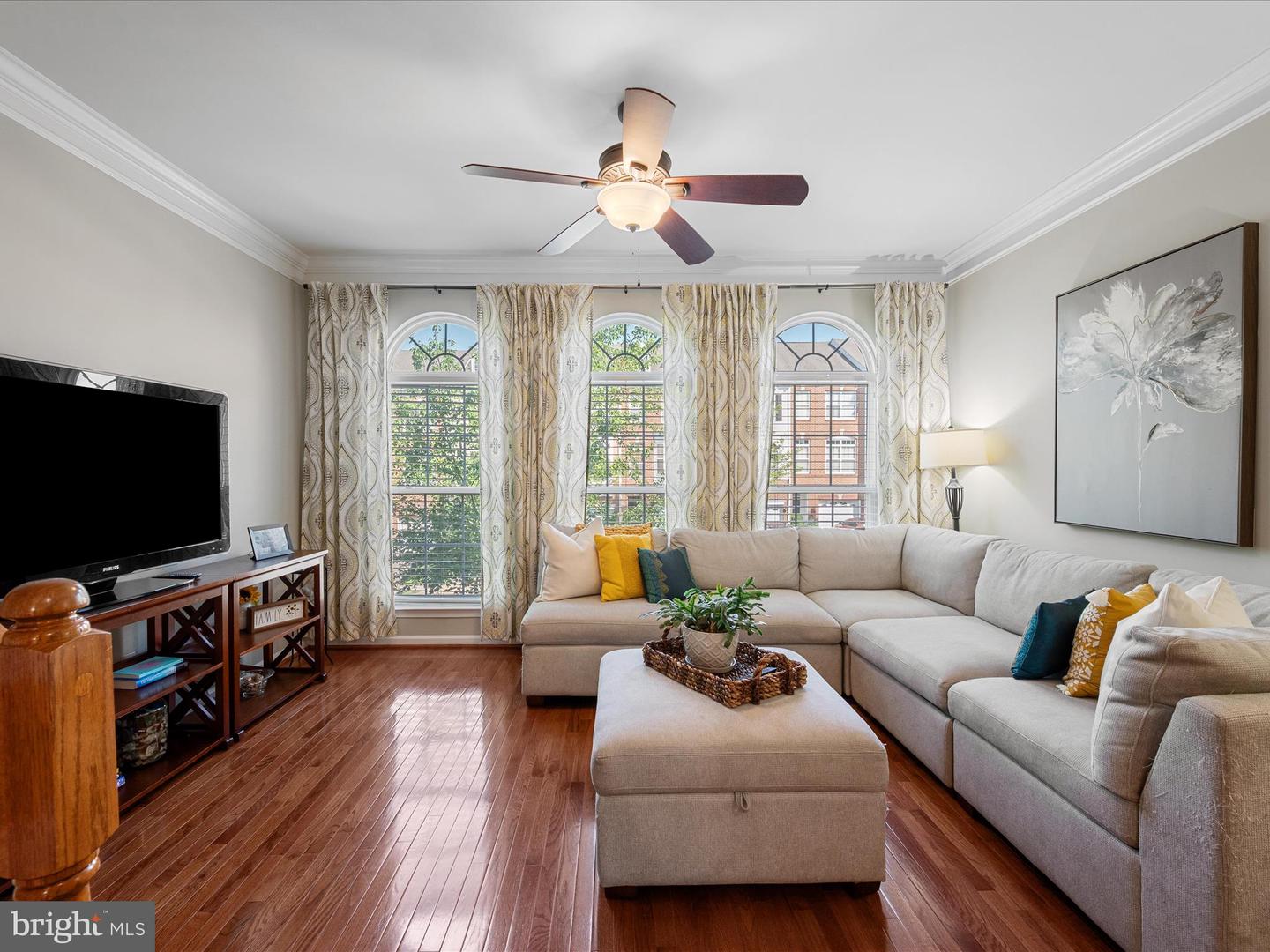 20430 CHETWOOD TER, ASHBURN, Virginia 20147, 2 Bedrooms Bedrooms, ,2 BathroomsBathrooms,Residential,For sale,20430 CHETWOOD TER,VALO2099666 MLS # VALO2099666