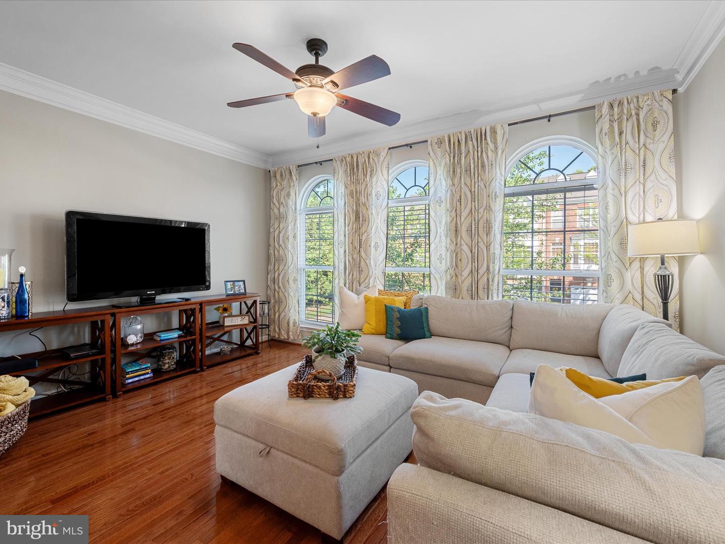 20430 CHETWOOD TER, ASHBURN, Virginia 20147, 2 Bedrooms Bedrooms, ,2 BathroomsBathrooms,Residential,For sale,20430 CHETWOOD TER,VALO2099666 MLS # VALO2099666