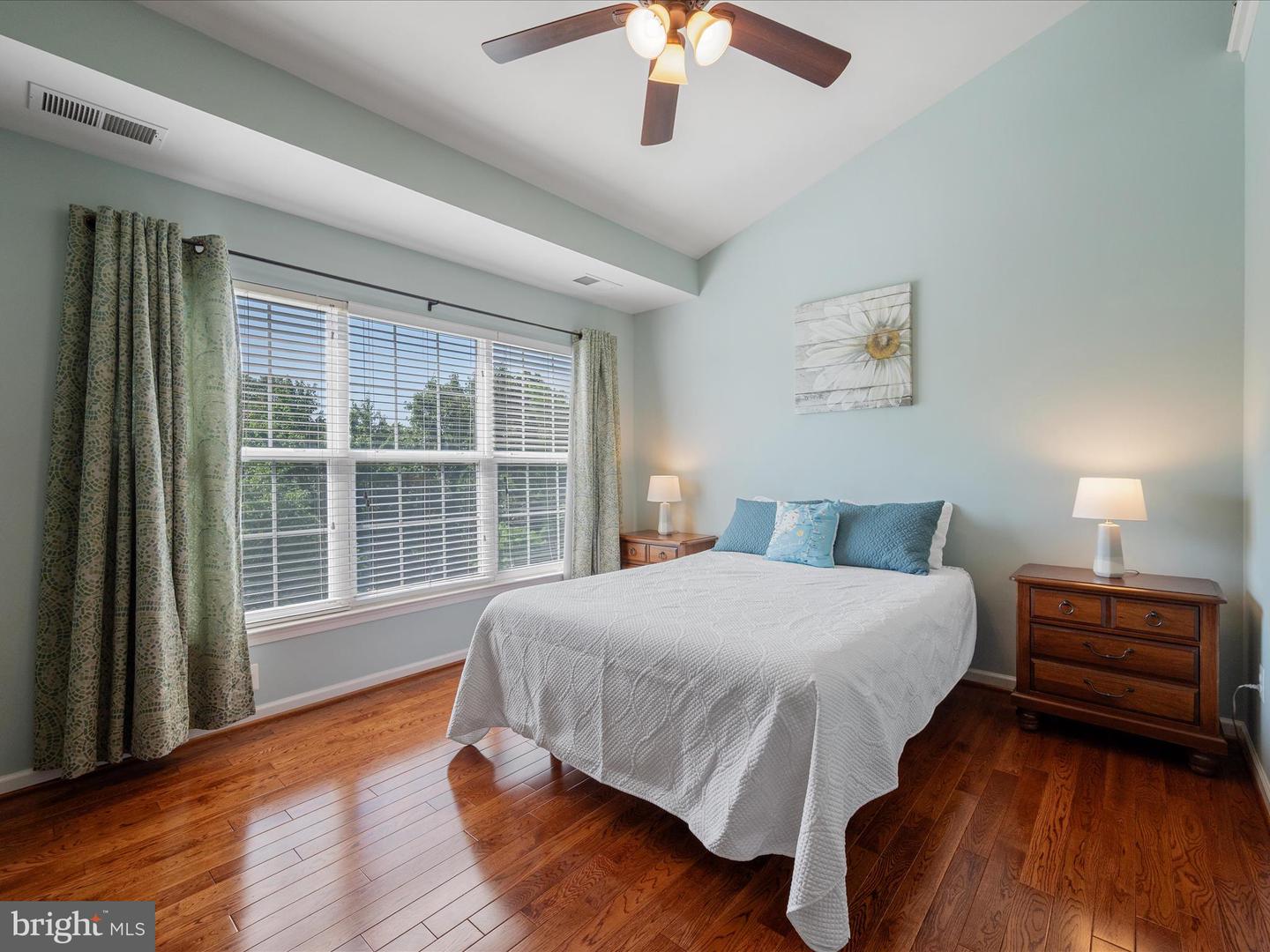 20430 CHETWOOD TER, ASHBURN, Virginia 20147, 2 Bedrooms Bedrooms, ,2 BathroomsBathrooms,Residential,For sale,20430 CHETWOOD TER,VALO2099666 MLS # VALO2099666