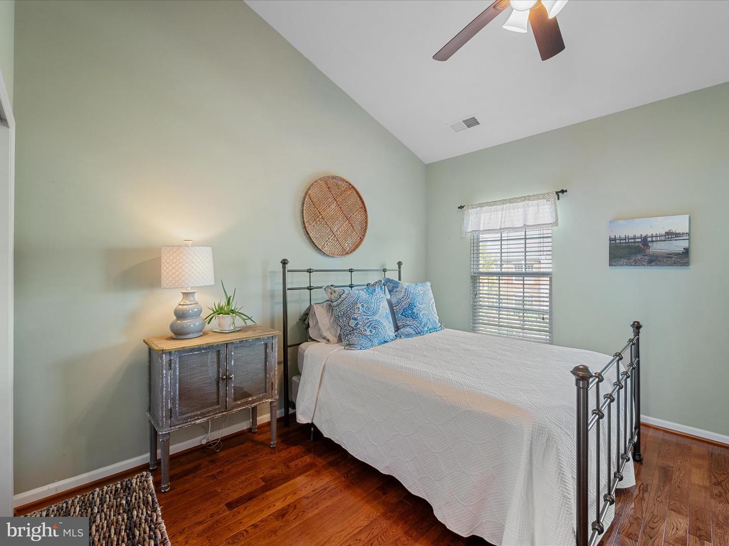 20430 CHETWOOD TER, ASHBURN, Virginia 20147, 2 Bedrooms Bedrooms, ,2 BathroomsBathrooms,Residential,For sale,20430 CHETWOOD TER,VALO2099666 MLS # VALO2099666