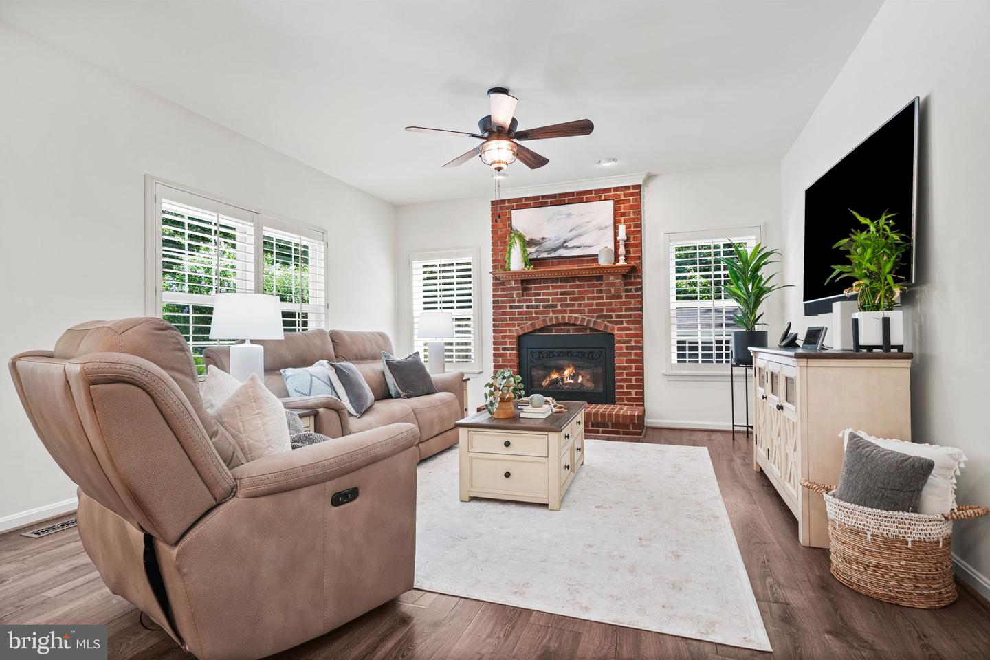 13170 TRAILS END CT, MANASSAS, Virginia 20112, 4 Bedrooms Bedrooms, ,3 BathroomsBathrooms,Residential,For sale,13170 TRAILS END CT,VAPW2097146 MLS # VAPW2097146