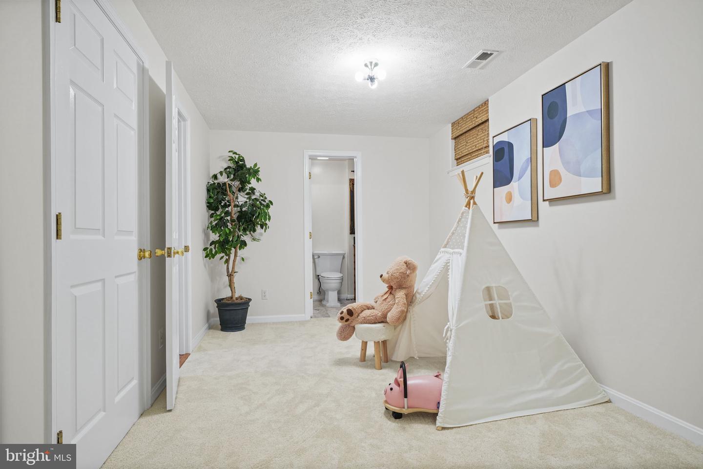 13170 TRAILS END CT, MANASSAS, Virginia 20112, 4 Bedrooms Bedrooms, ,3 BathroomsBathrooms,Residential,For sale,13170 TRAILS END CT,VAPW2097146 MLS # VAPW2097146