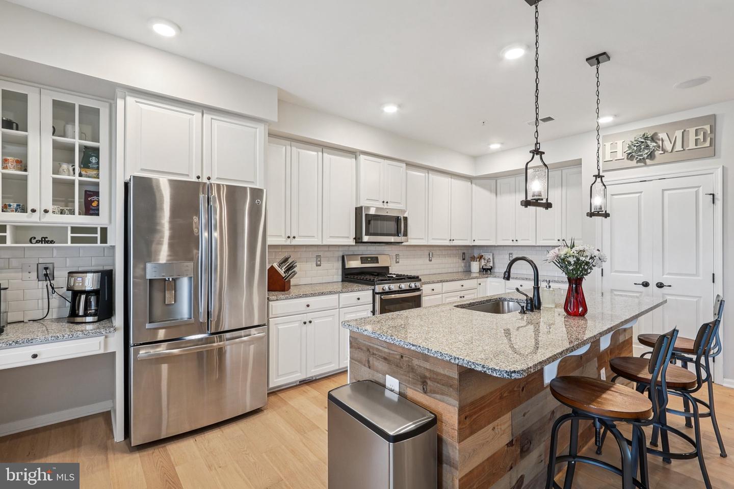 269 HIGH RAIL TER SE, LEESBURG, Virginia 20175, 3 Bedrooms Bedrooms, ,2 BathroomsBathrooms,Residential,For sale,269 HIGH RAIL TER SE,VALO2099698 MLS # VALO2099698