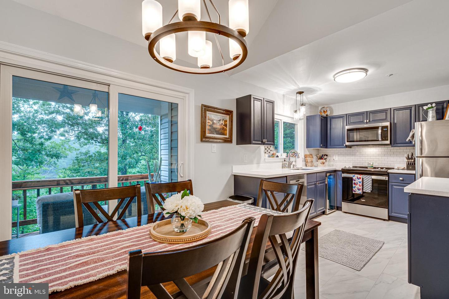 11492 CORINTHIA CT, WOODBRIDGE, Virginia 22192, 2 Bedrooms Bedrooms, 6 Rooms Rooms,2 BathroomsBathrooms,Residential,For sale,11492 CORINTHIA CT,VAPW2097234 MLS # VAPW2097234