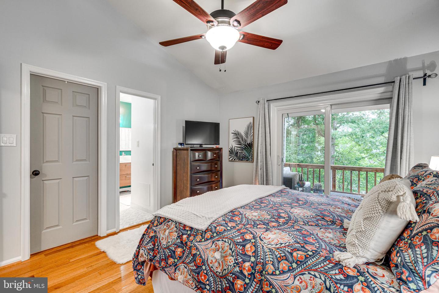 11492 CORINTHIA CT, WOODBRIDGE, Virginia 22192, 2 Bedrooms Bedrooms, 6 Rooms Rooms,2 BathroomsBathrooms,Residential,For sale,11492 CORINTHIA CT,VAPW2097234 MLS # VAPW2097234