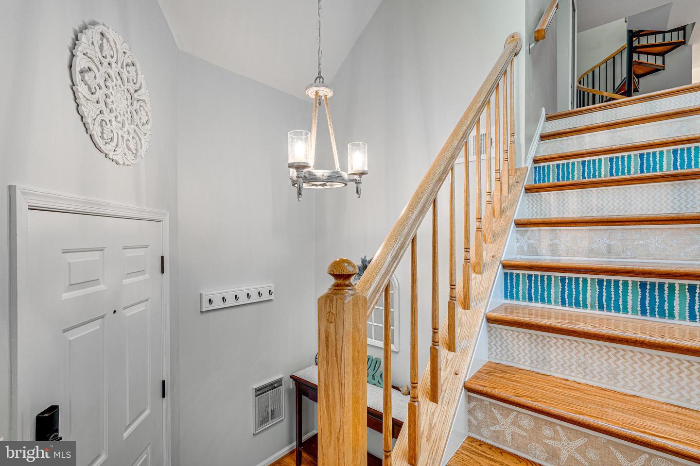 11492 CORINTHIA CT, WOODBRIDGE, Virginia 22192, 2 Bedrooms Bedrooms, 6 Rooms Rooms,2 BathroomsBathrooms,Residential,For sale,11492 CORINTHIA CT,VAPW2097234 MLS # VAPW2097234