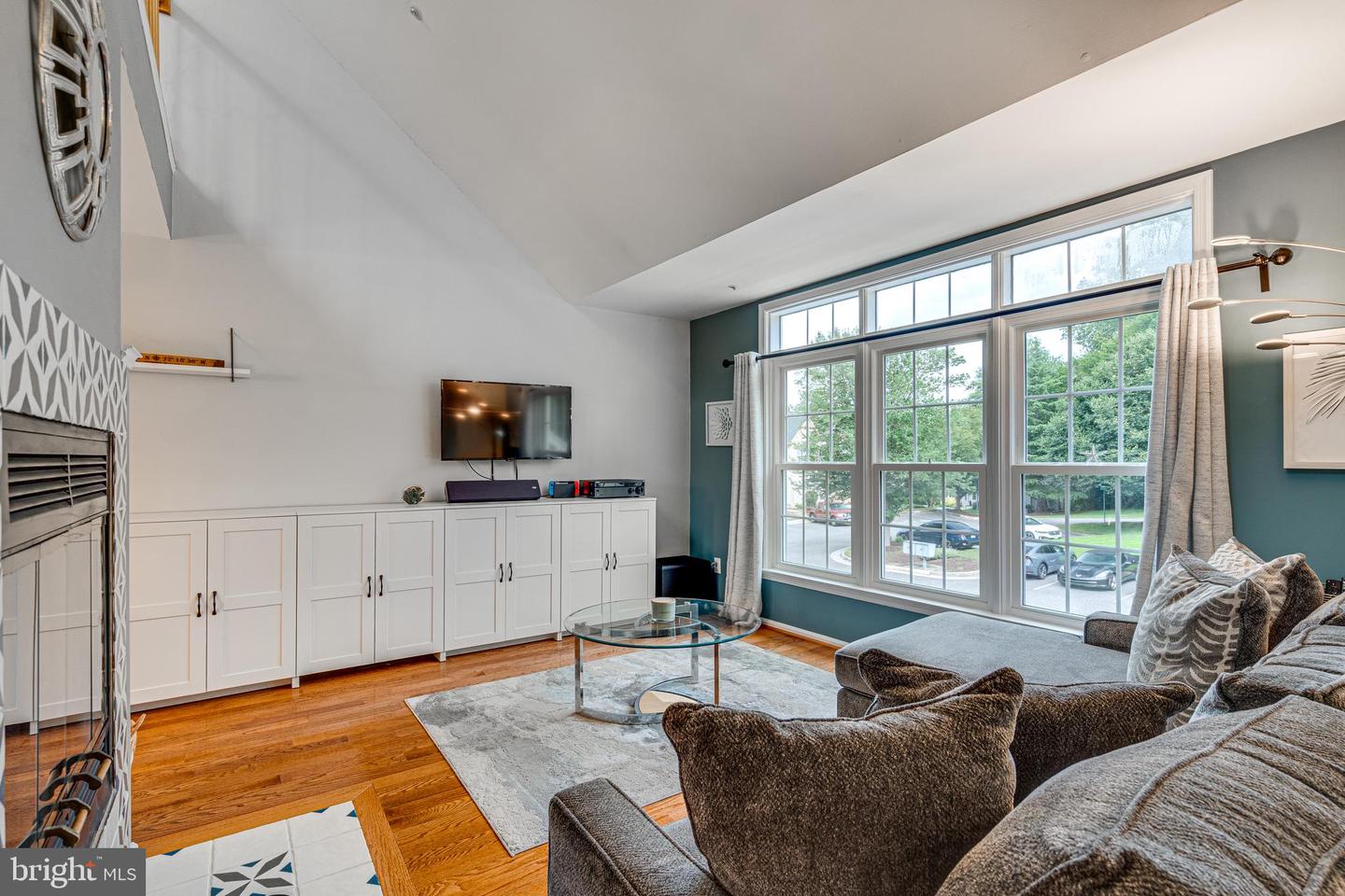 11492 CORINTHIA CT, WOODBRIDGE, Virginia 22192, 2 Bedrooms Bedrooms, 6 Rooms Rooms,2 BathroomsBathrooms,Residential,For sale,11492 CORINTHIA CT,VAPW2097234 MLS # VAPW2097234