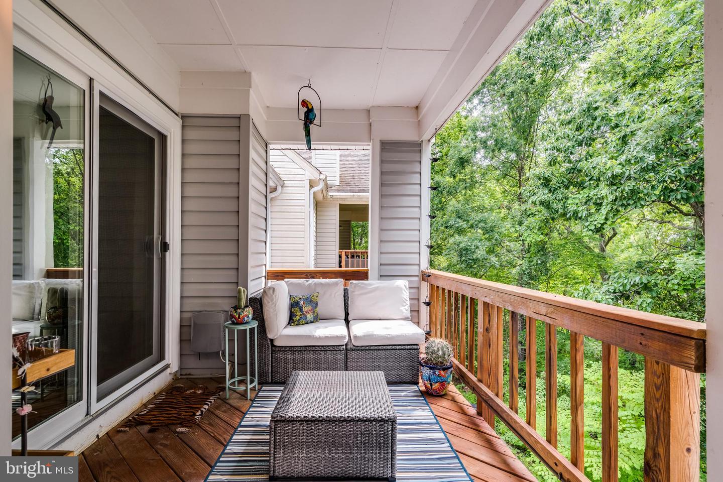11492 CORINTHIA CT, WOODBRIDGE, Virginia 22192, 2 Bedrooms Bedrooms, 6 Rooms Rooms,2 BathroomsBathrooms,Residential,For sale,11492 CORINTHIA CT,VAPW2097234 MLS # VAPW2097234
