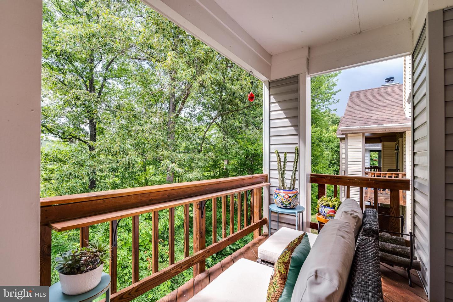 11492 CORINTHIA CT, WOODBRIDGE, Virginia 22192, 2 Bedrooms Bedrooms, 6 Rooms Rooms,2 BathroomsBathrooms,Residential,For sale,11492 CORINTHIA CT,VAPW2097234 MLS # VAPW2097234